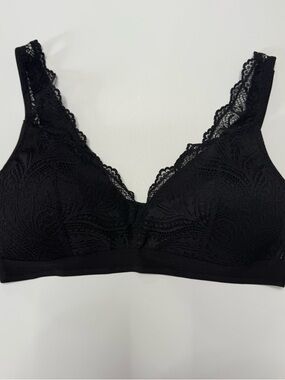 Bali Black Lace Wireless Bra - Women Intimates
